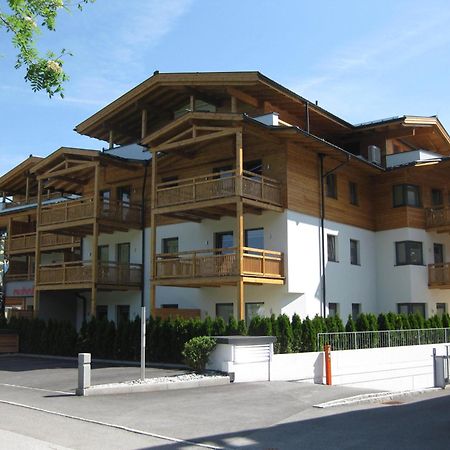 Avenida Style Appartements By Alpin Rentals Kaprun Exterior photo